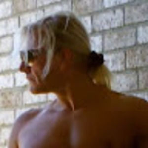 Meet your Posher, Erick